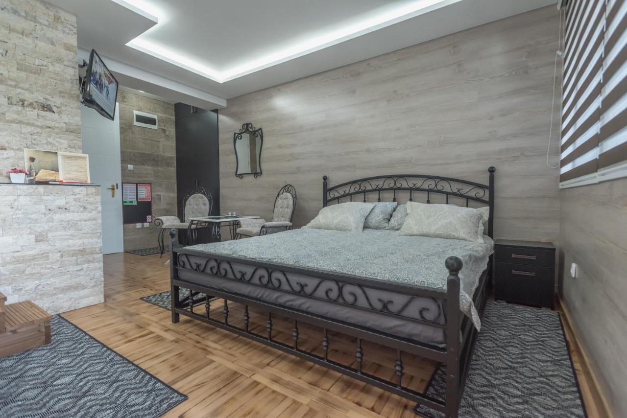 Onore Dell Amore Apartman Sa Djakuzijem Banja Koviljača Buitenkant foto